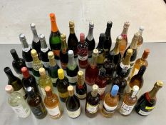 ALCOHOL - bottles of wine, various (38) including Cava, Asti, Blossom Hill, Eagle Crest, Echo Falls,