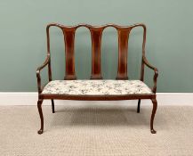 CIRCA 1900 INLAID SALON COUCH - having a triple splatback with shaped crest rail, boxwood