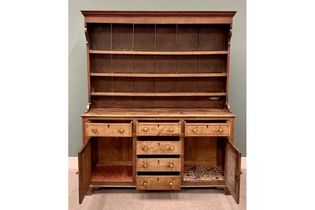 CIRCA 1830 OAK WELSH DRESSER, the three-shelf rack with wide backboards and shaped front detail over - Image 2 of 5