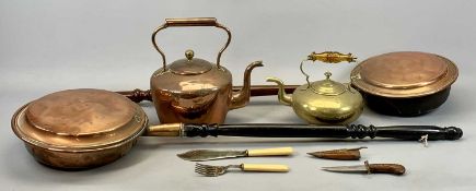 A VICTORIAN CIRCULAR COPPER KETTLE - lid with brass knob finial, 30cms H, two Victorian copper