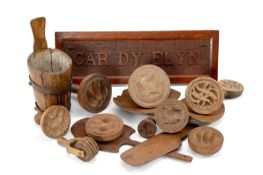 A GOOD GROUP OF WELSH TREEN including a carved plaque 'CAR DY ELYN' (Love thy enemy), small iron