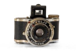 ELJY LUMIERE F/3.5 MINIATURE CAMERA