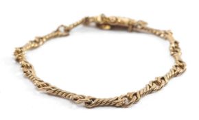 9KT GOLD ROPE LINK BRACELET, integrated box link clasp, 8.2gms Provenance: private collection