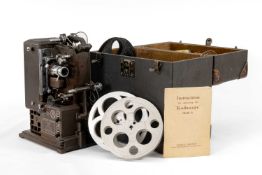 EASTMAN KODAK 'KODASCOPE' MODEL K-50 PROJECTOR, in original carry case, with 'Model L' instruction