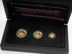 THE 2019 QUEEN VICTORIA 200th ANNIVESARY 24CT GOLD SOVEREIGN PRESTIGE SET, comprising full, half,