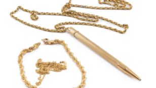 9CT GOLD PROPELLING BRIDGE PENCIL, maker S.J. Rose & Sons, Birmingham 1973, with vacant cartouche on