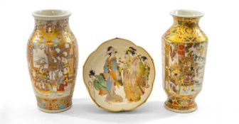 JAPANESE SATSUMA BOWL & VASES, Meiji Period, bowl with sakura-shaped rim, the interior painted