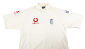 THE CRICKET CLUB HOUSE: SIMON JONES ENGLAND TEST ERSEY issued to Simon Philip Jones MBE, Welsh