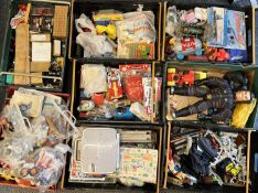 LARGE QUANTITY OF COLLECTABLES, TOYS, GAMES & OTHER ITEMS (in 8 boxes / crates) Provenance: