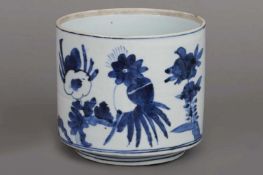 Chinesisches Porzellancachepot