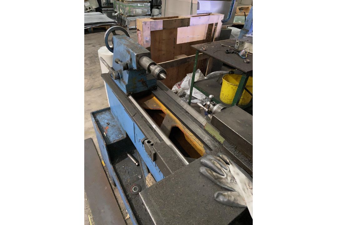 Takisawa TNL SS & SC Centre Lathe, serial no. NT88110196, year of manufacture 1988, approx. 400mm - Image 3 of 5
