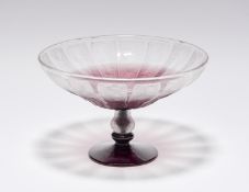 Schale aus der Serie 