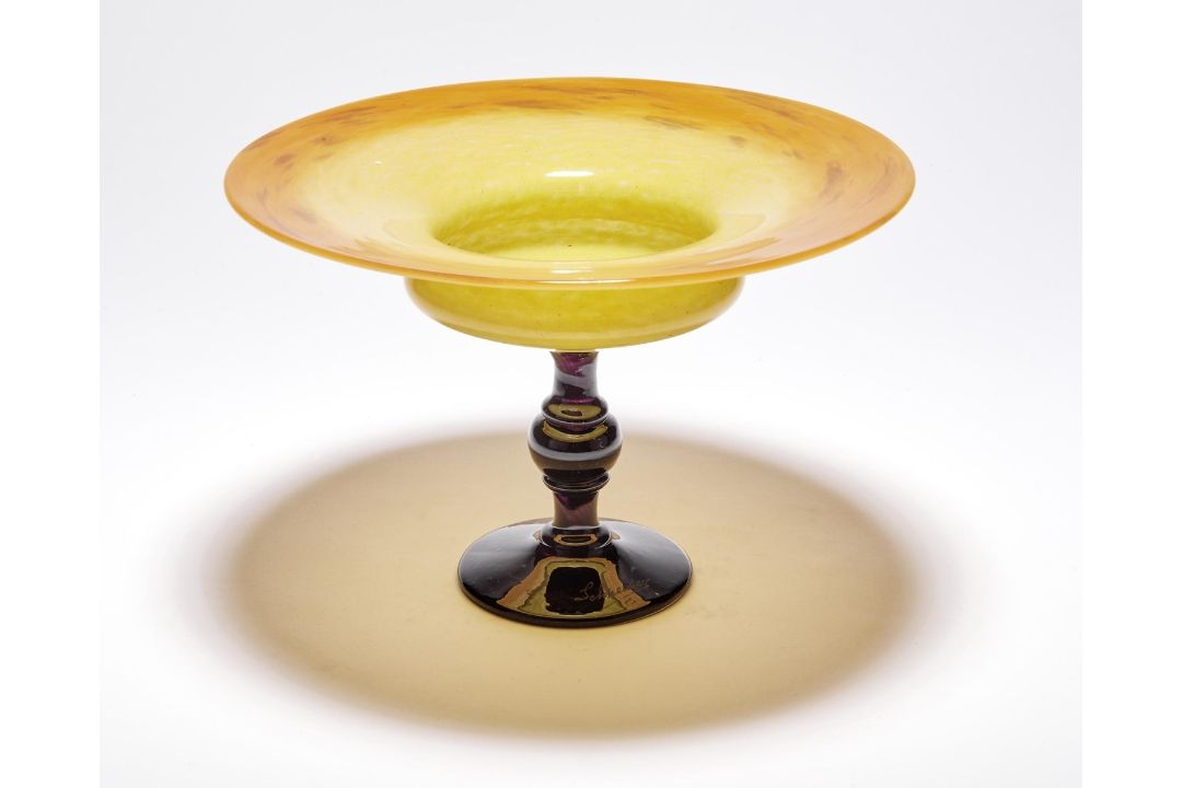 Schale aus der Serie "Coupes Bijoux", Verreries Schneider, Epinay-sur-Seine - 1922-26