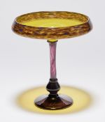 Schale aus der Serie 