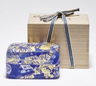Fujita, Kyohei: Deckeldose (Kazaribako) in originaler Holzschatulle
