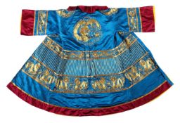 Bestickte Robe China, nztl., Satin in