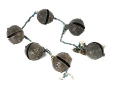 6 Ziegenglocken wohl Tibet, Metall