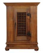 Schwälmer Milchschrank