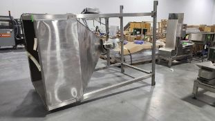 Stainless Steel Hopper with Eriez Vibratory Feeder