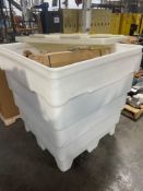 Tank of conveyor buckets