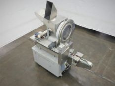 Resina U 30 699 In-Line 4 Spindle Capper