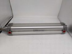 (3) Cylinder
