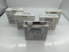(5) Allen Bradley Circuit Breaker