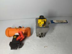(2) Valve