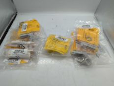 (11) Turck Proximity Switch