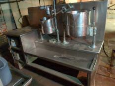 Groen Kettle Mounted on Sink
