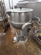 Groen D20 40 Gallon Stainless Steel Tilting Kettle