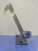 Linker Europa Cleated Incline Hopper Conveyor