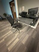 Lot of 2 Desks and 2 Chairs