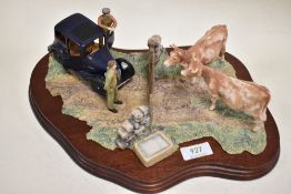 A Border Fine Arts figure study titled ' Viewing the Practice ' JH8 with box, no certificate.