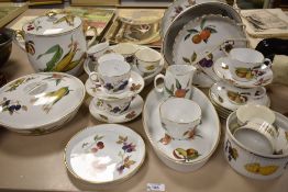 A selection of modern Royal Worcester Evesham pattern dinner and table wares