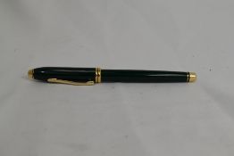 A Cross Townsend converter fountain pen in jade green marble having Cross nib. Approx 14.9cm very