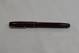 A Waterman W2 leverfill fountain pen in burgundy with single broad decorated band to the cap