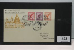 1932 LZ 127 GRAF ZEPPELIN, ENGLAND FLIGHT COVER, ON PLAIN POSTCARD Plain postcard depicting three