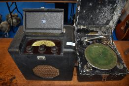 A vintage Roberts Radio having bakelite dial and a gramophone (the latter being quite grubby and