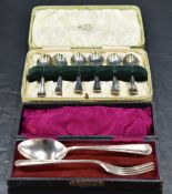 A cased set of six George V silver coffee spoons, Hanovarian variant, marks for Sheffield 1931,