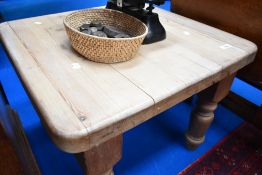 A natural pine square coffee table on turned legs, approx 61 x 61cm
