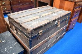 A large travel trunk, width approx. 87cm