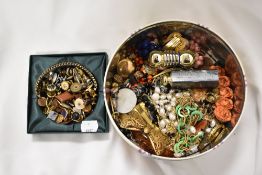 A mixed selection of costume jewellery including necklaces, bracelets and a collection of