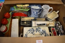 Two cased sets of bone handled knives and an assorted selection of flatware, three vintage
