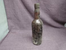 A bottle of 1955 Quinta do Noval Vintage Port, wax seal readable, Label missing, level bottom