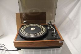 A Fons UK made transcription turntable with SME arm - the CQ30 is a piece of the highest quality and