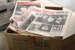 A lot of approximately eighty music papers from the 1980's - a selection that may included NME ,