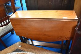 An Edwardian Sutherland side table.