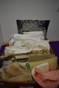 A mixed lot of vintage and antique table linen, including embroidered examples and white work