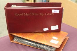 GB 1980's COLLECTION OF APX 50 PRESENTATION PACKS IN 2 ALBUMS Couple of Royal Mail albums with